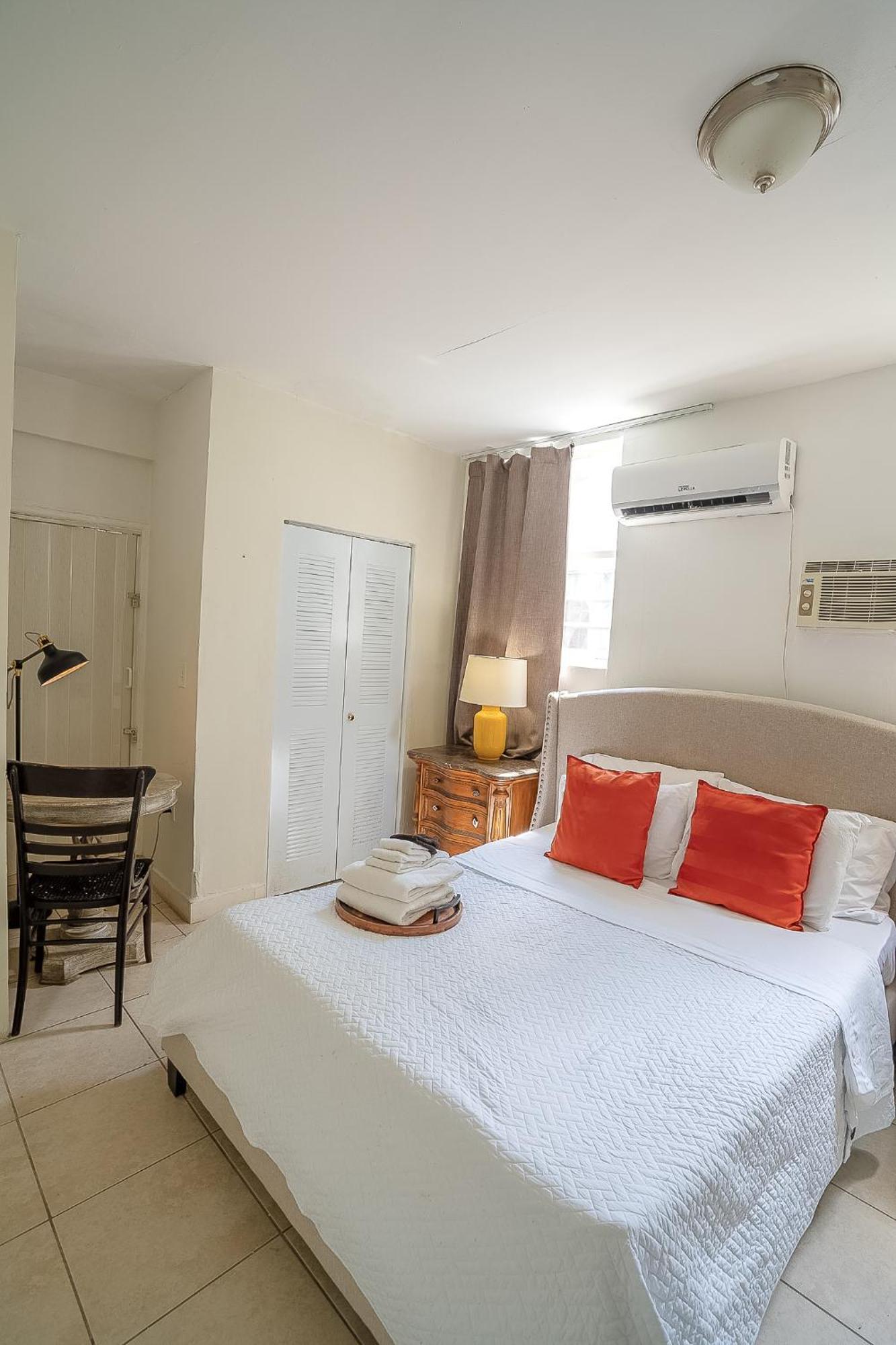 Private Room #3 Parking Tv Cable Tv, Wifi Centrally Located Miami Esterno foto